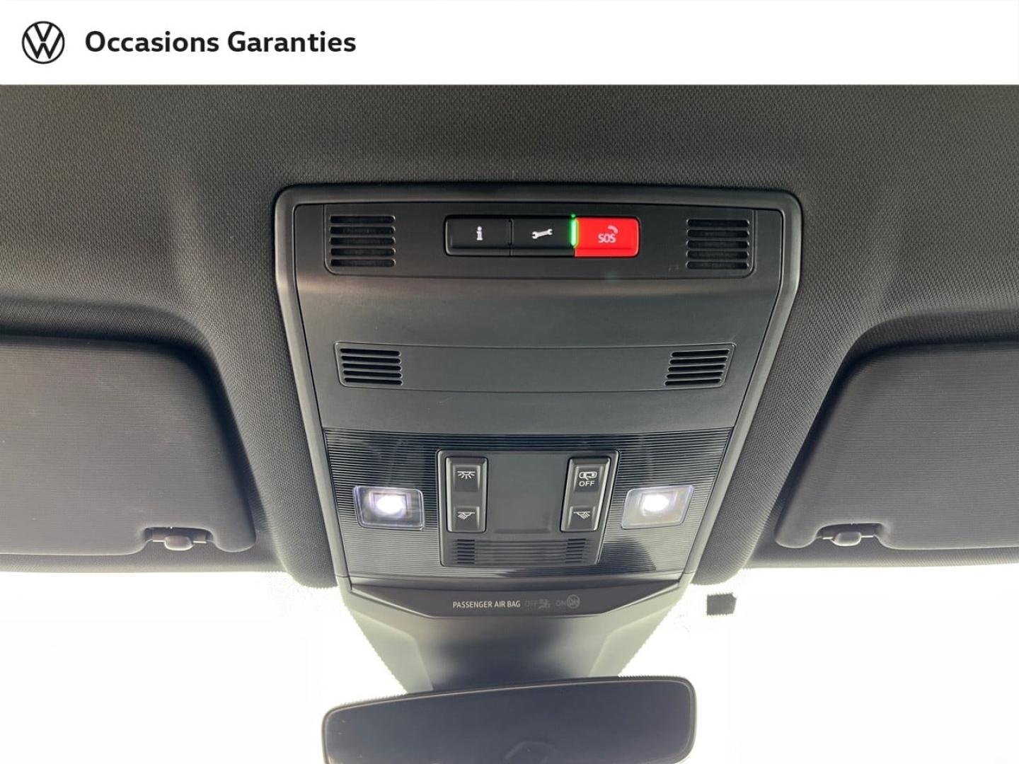 Voitures occasions VOLKSWAGEN T-ROC R-Line Orvault