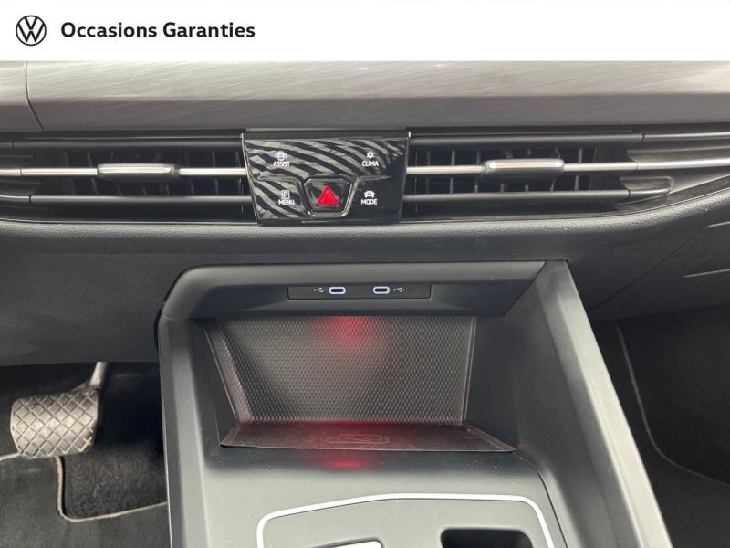 Voitures occasions VOLKSWAGEN GOLF Style 1st Orvault