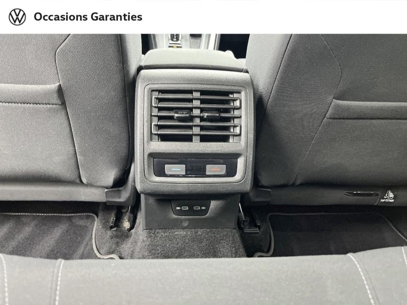 Voitures occasions VOLKSWAGEN GOLF Style 1st Orvault