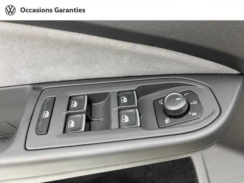 Voitures occasions VOLKSWAGEN GOLF R-Line Orvault