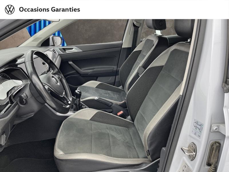 Voitures occasions VOLKSWAGEN POLO Carat Orvault