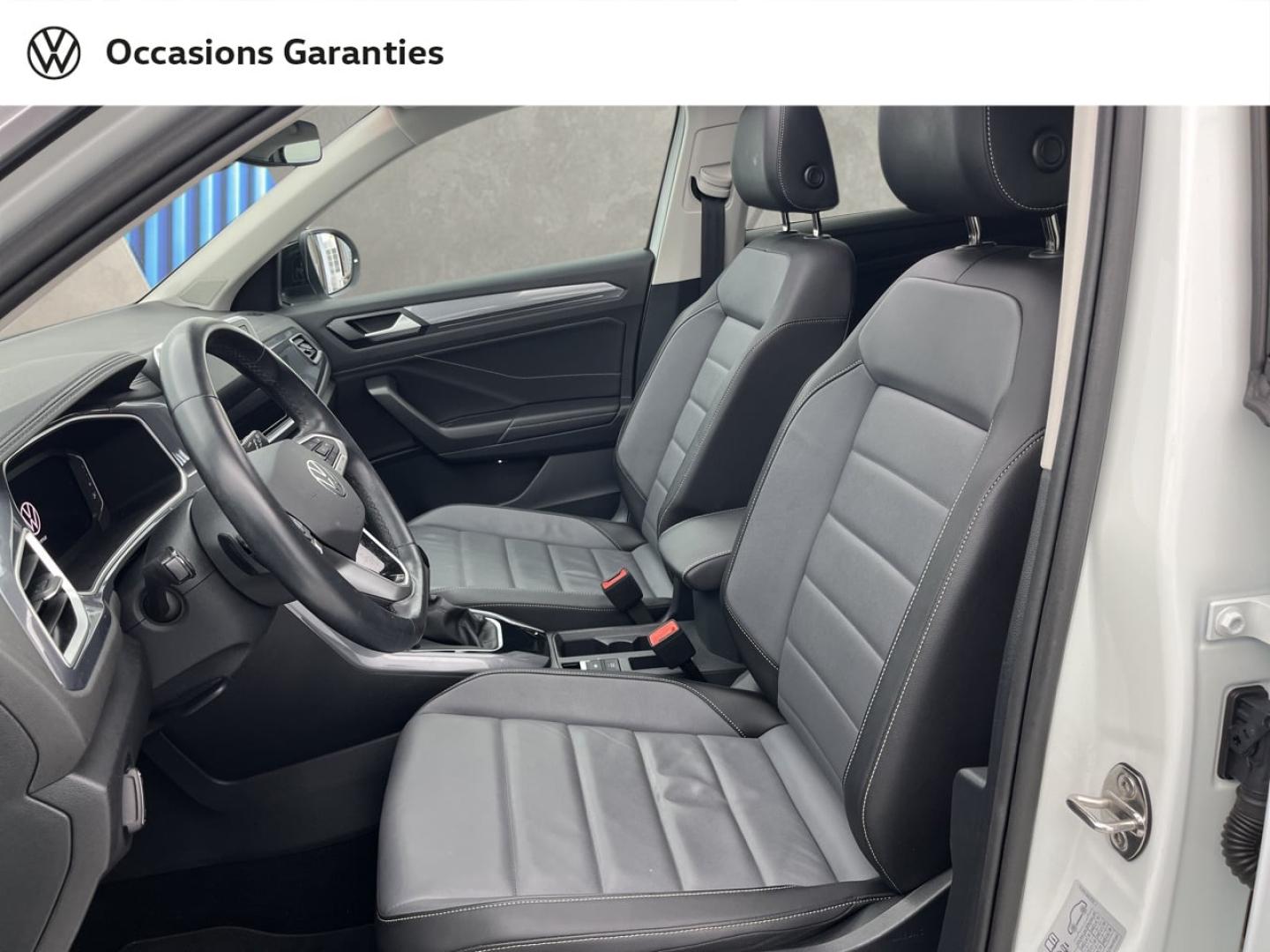 Voitures occasions VOLKSWAGEN T-ROC Style Exclusive Orvault