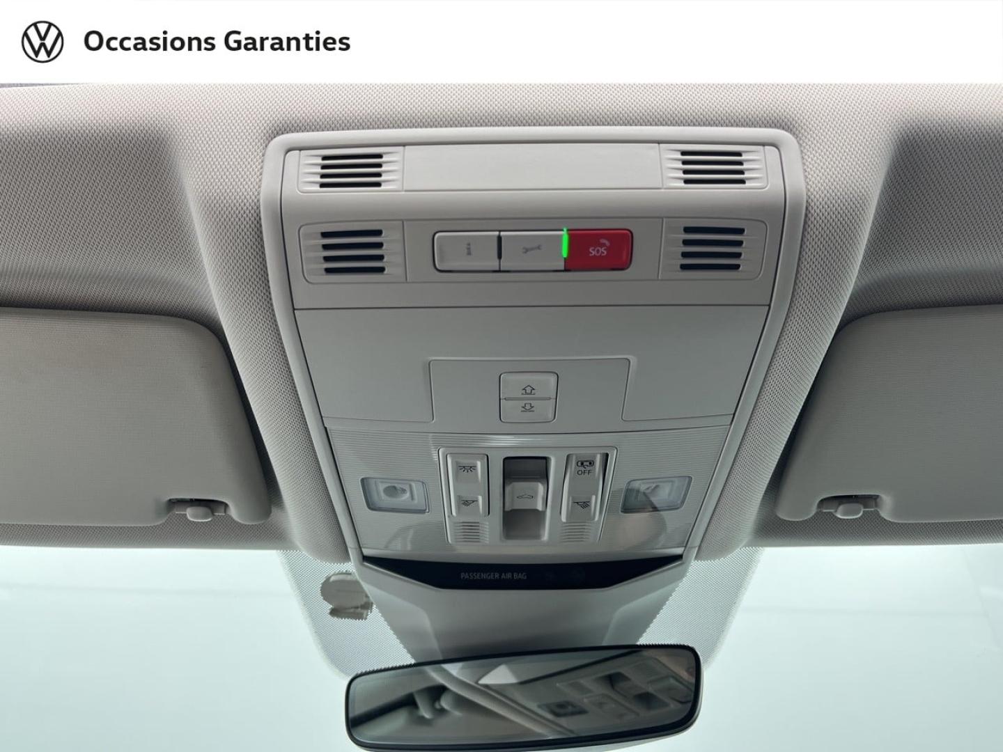 Voitures occasions VOLKSWAGEN T-ROC Style Exclusive Orvault