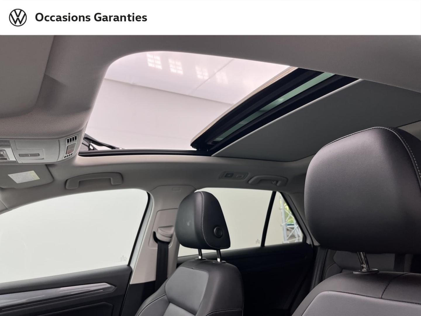 Voitures occasions VOLKSWAGEN T-ROC Style Exclusive Orvault