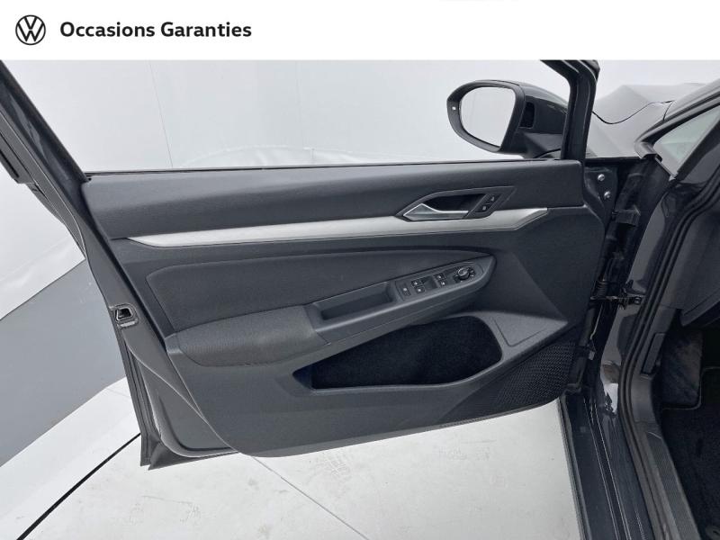 Voitures occasions VOLKSWAGEN Golf SW Life Business Orvault