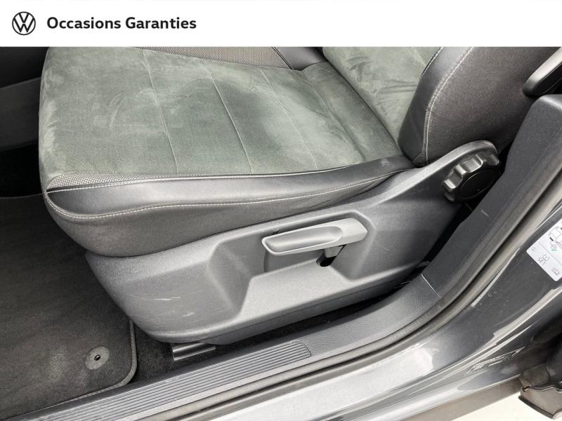 Voitures occasions VOLKSWAGEN T-ROC Style Orvault