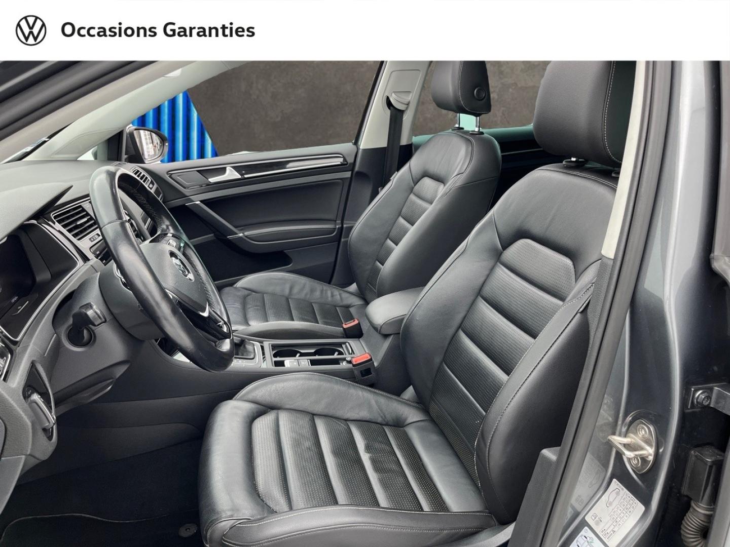 Voitures occasions VOLKSWAGEN GOLF Carat Exclusive Orvault