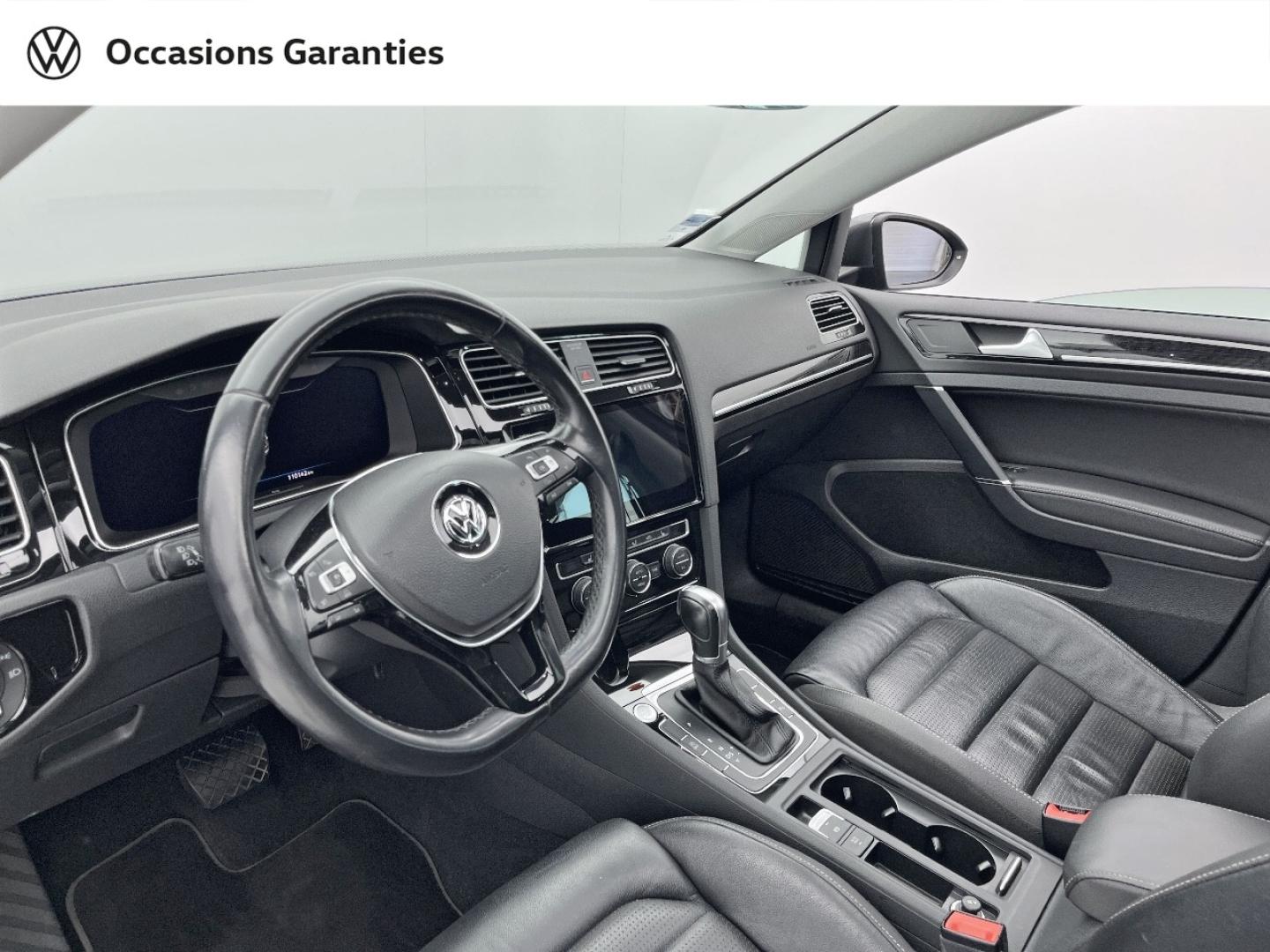 Voitures occasions VOLKSWAGEN GOLF Carat Exclusive Orvault