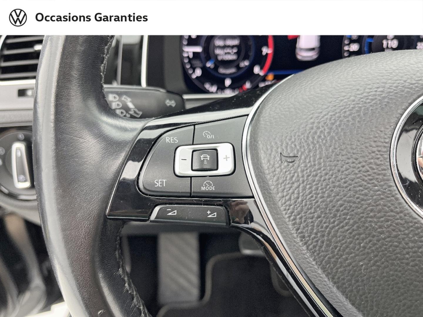 Voitures occasions VOLKSWAGEN GOLF Carat Exclusive Orvault