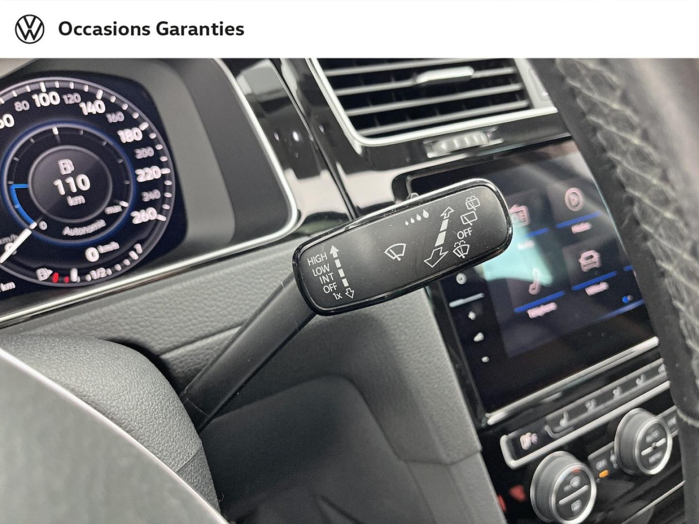 Voitures occasions VOLKSWAGEN GOLF Carat Exclusive Orvault