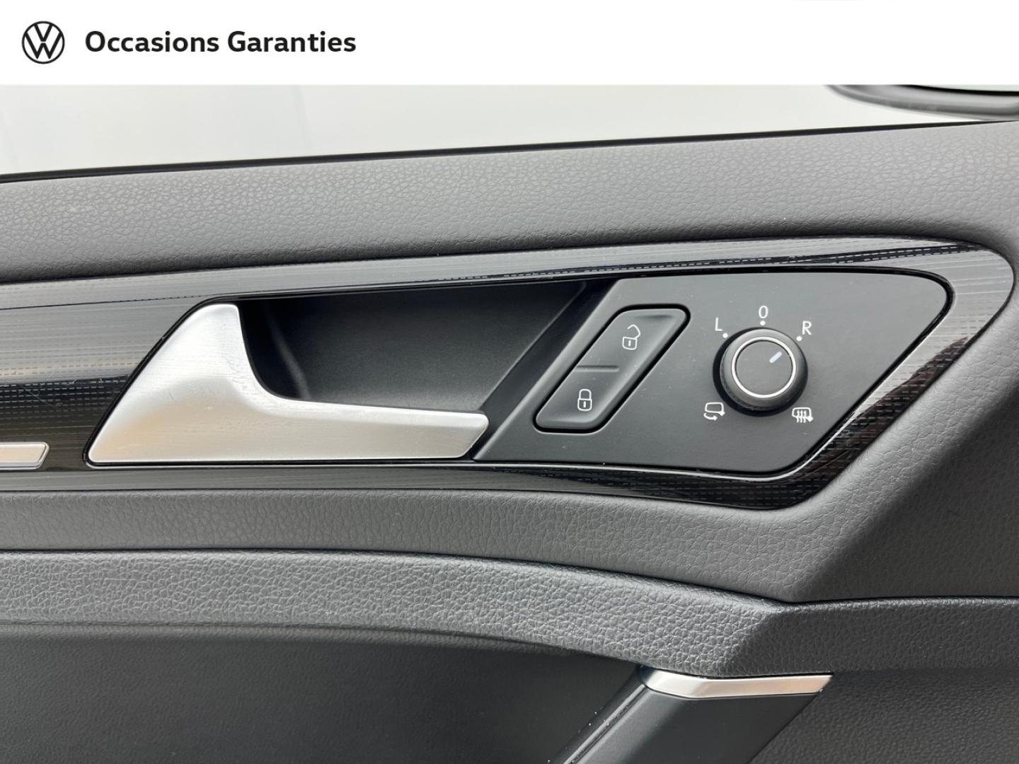 Voitures occasions VOLKSWAGEN GOLF Carat Exclusive Orvault