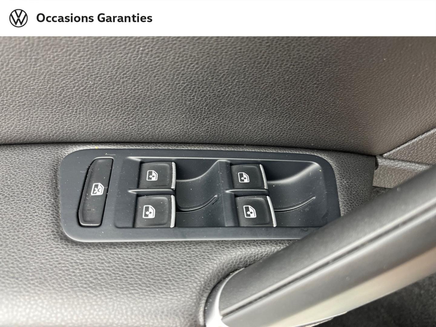 Voitures occasions VOLKSWAGEN GOLF Carat Exclusive Orvault
