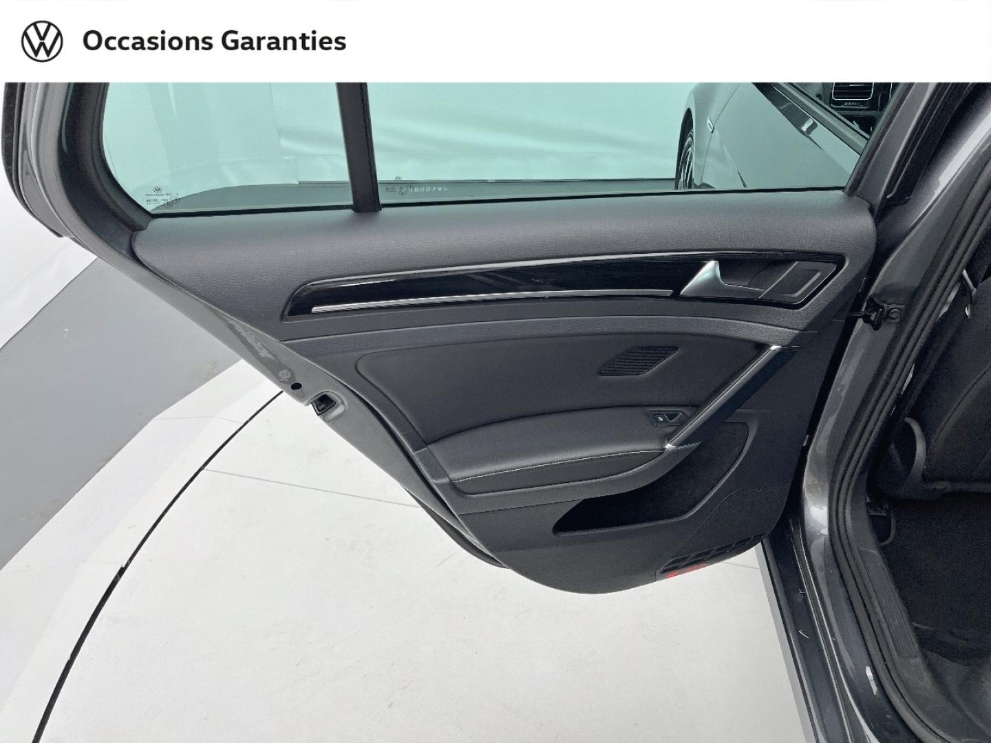Voitures occasions VOLKSWAGEN GOLF Carat Exclusive Orvault