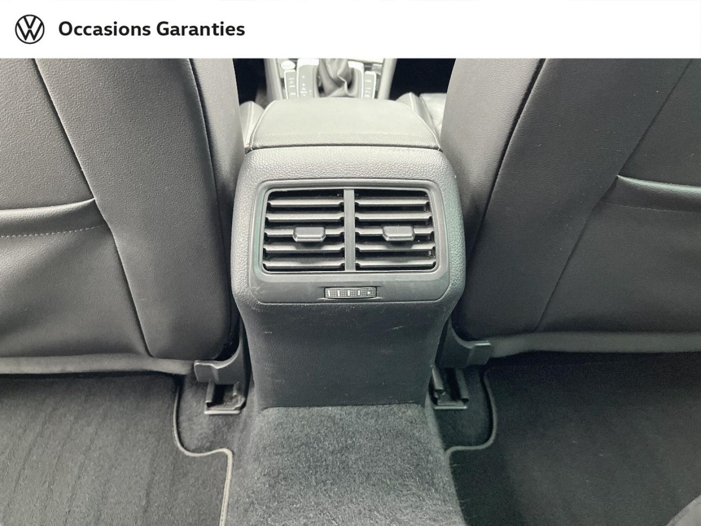 Voitures occasions VOLKSWAGEN GOLF Carat Exclusive Orvault