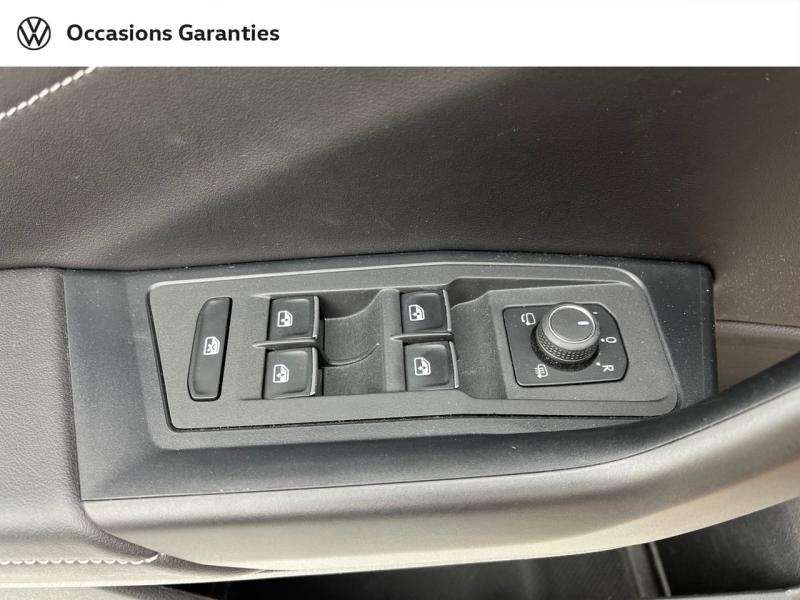 Voitures occasions VOLKSWAGEN T-ROC R-Line Orvault
