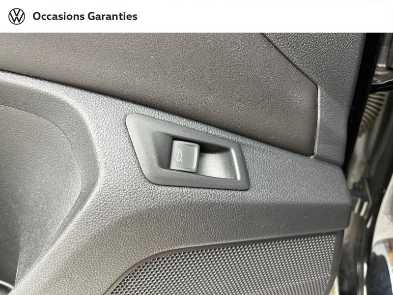 Voitures occasions VOLKSWAGEN T-ROC R-Line Orvault