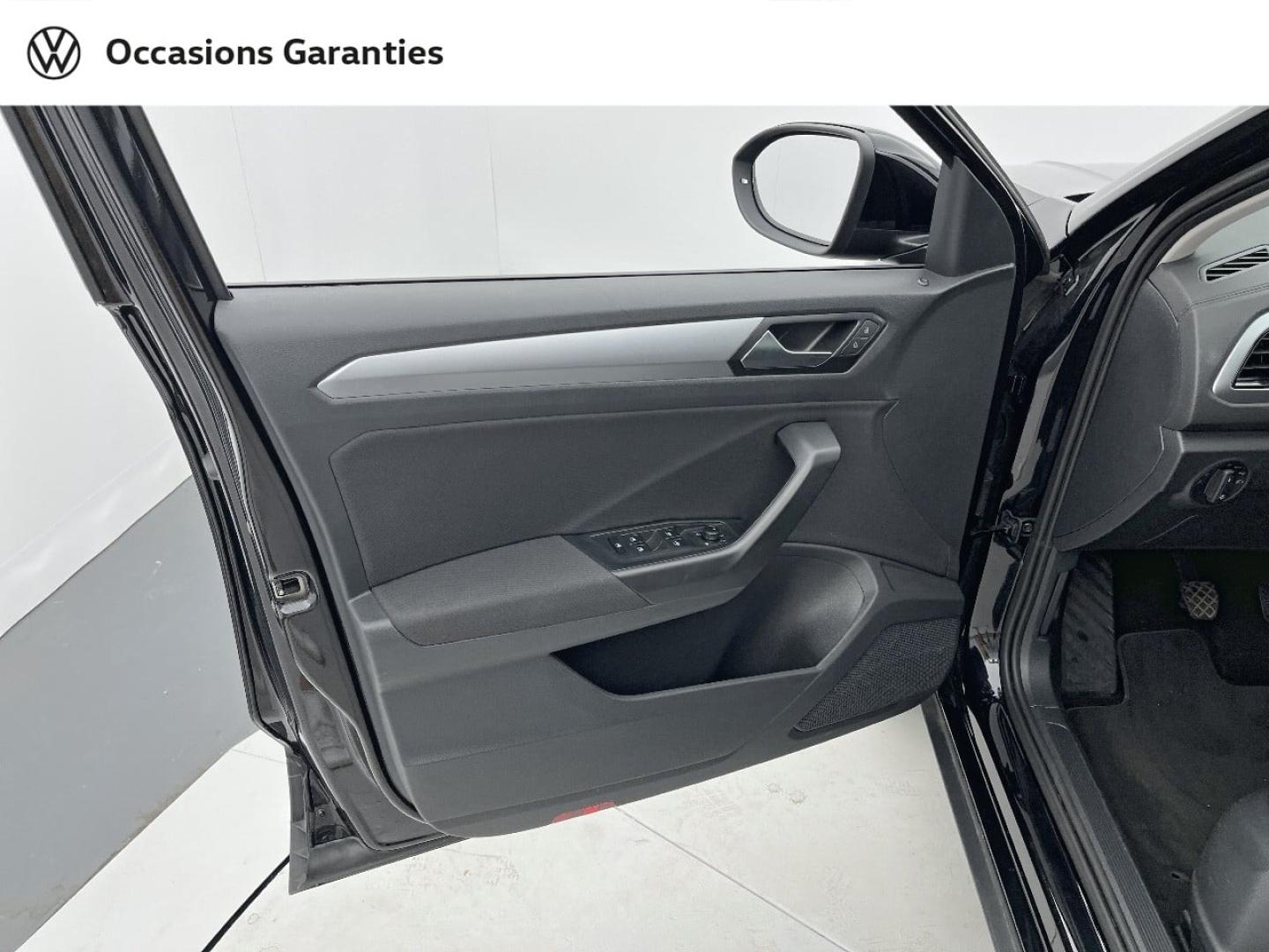 Voitures occasions VOLKSWAGEN T-ROC VW Edition Orvault