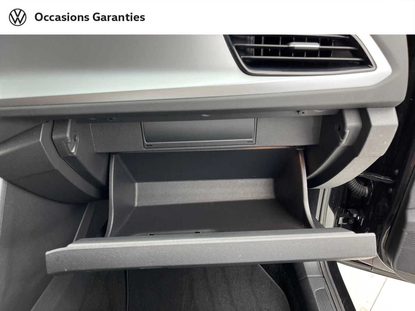 Voitures occasions VOLKSWAGEN T-ROC VW Edition Orvault
