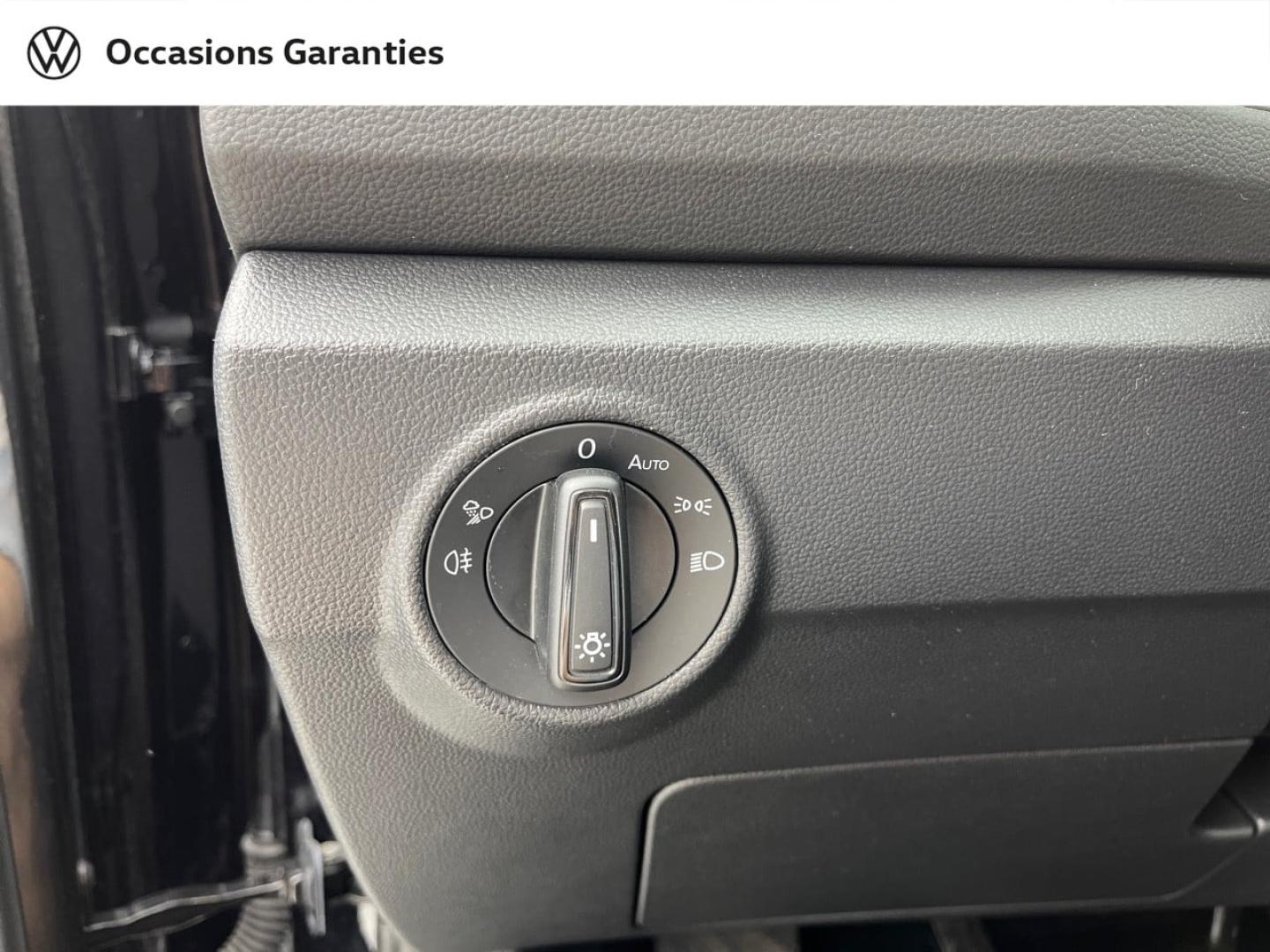 Voitures occasions VOLKSWAGEN T-ROC VW Edition Orvault