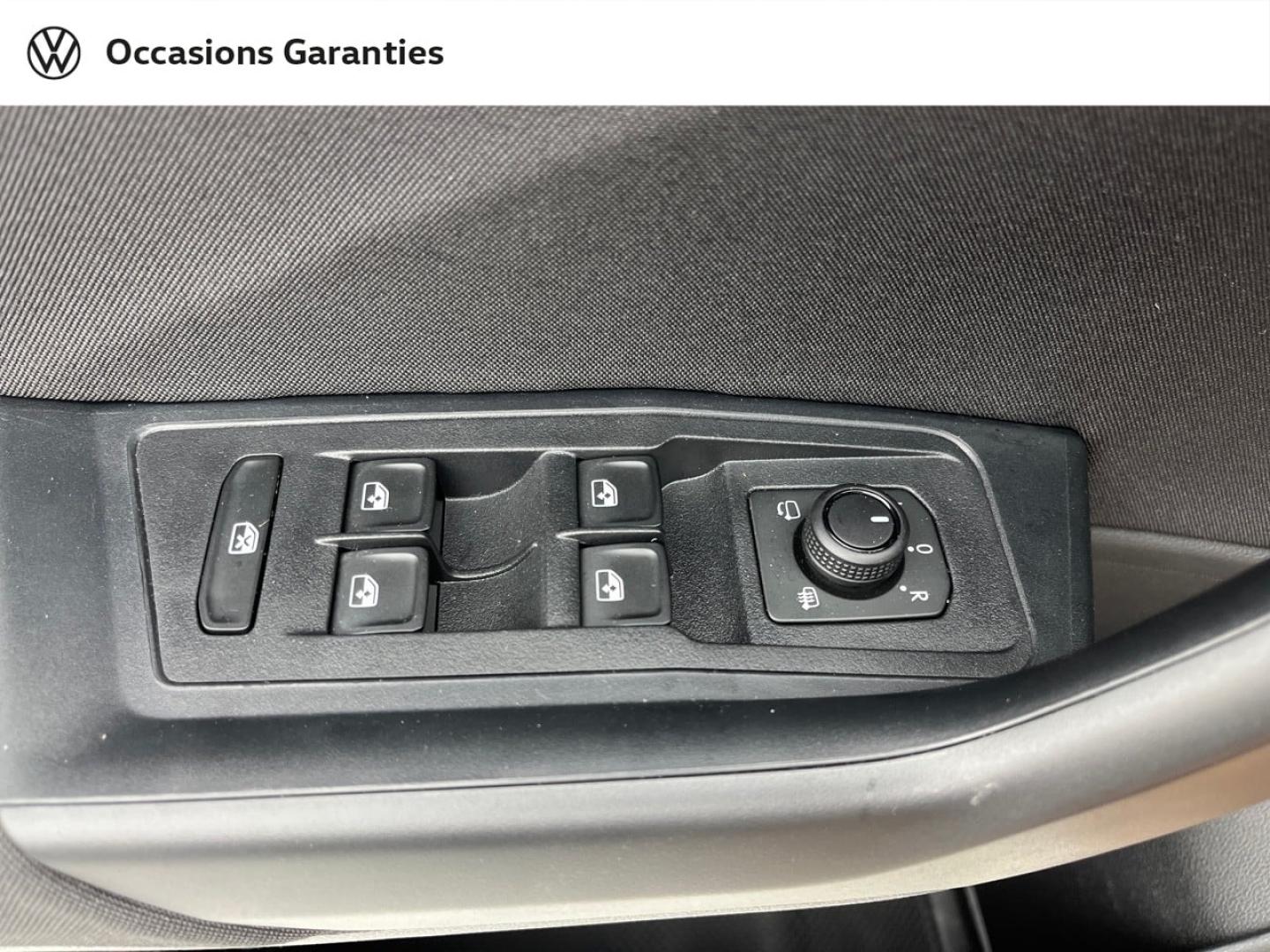 Voitures occasions VOLKSWAGEN T-ROC VW Edition Orvault
