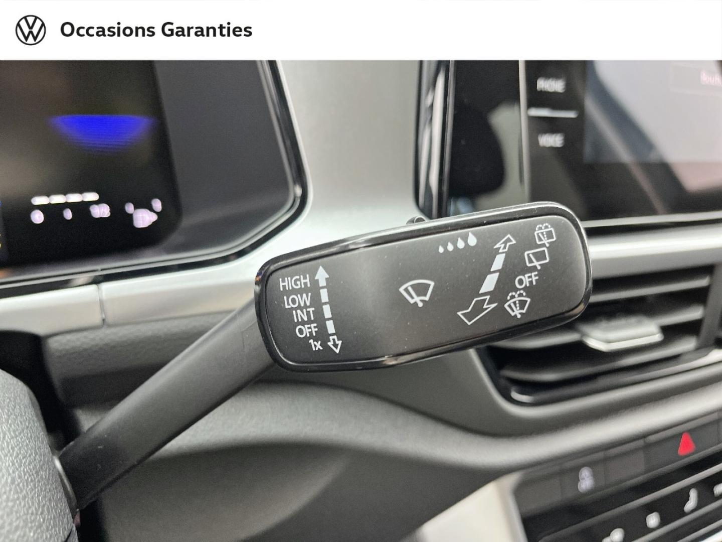Voitures occasions VOLKSWAGEN T-ROC VW Edition Orvault