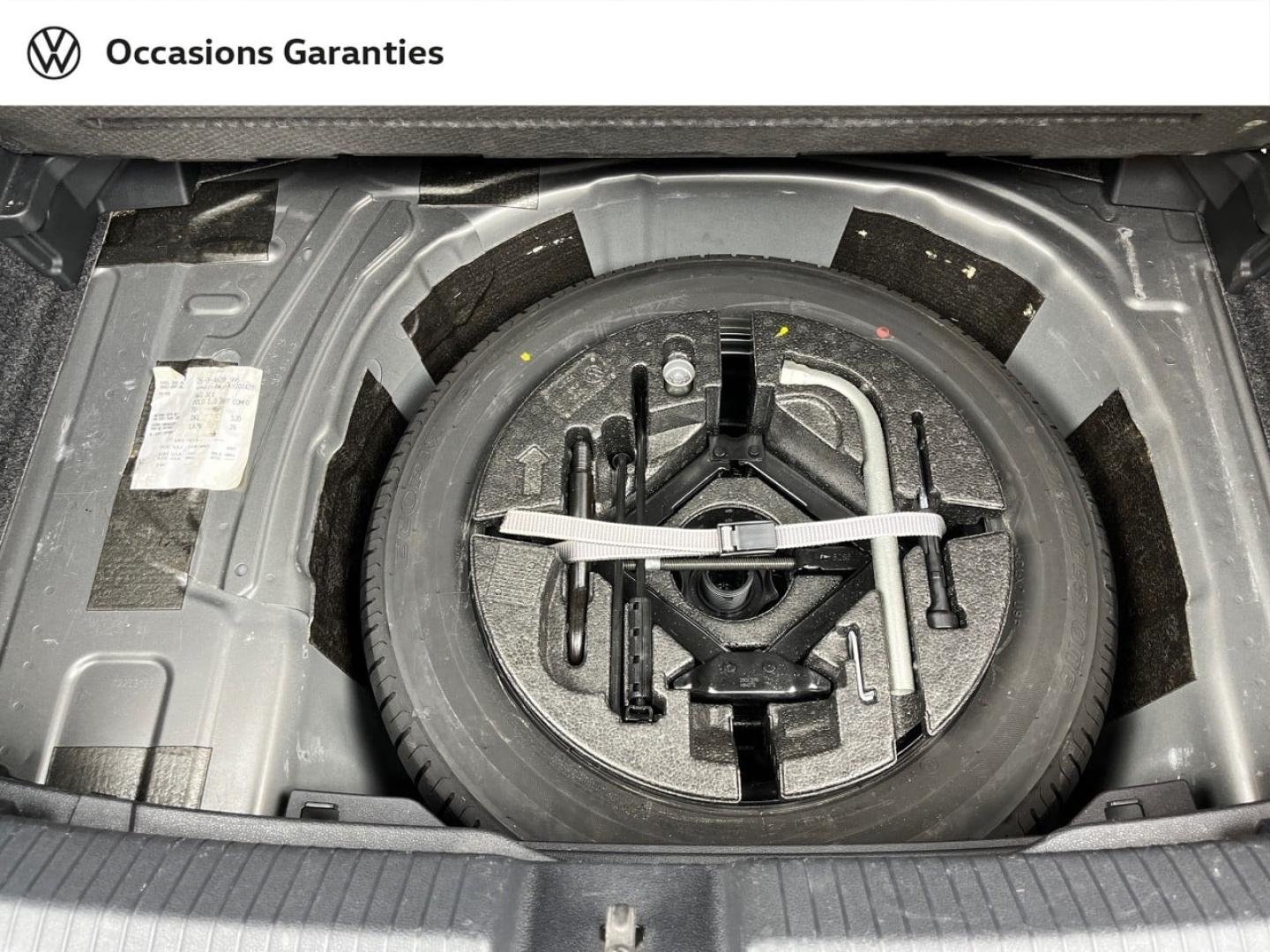 Voitures occasions VOLKSWAGEN POLO IQ.Drive Orvault