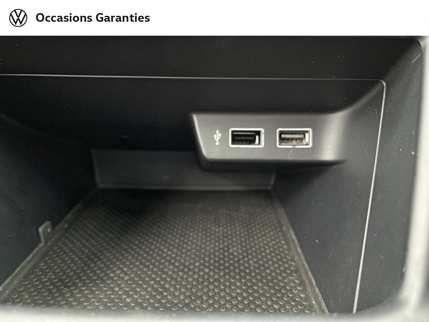 Voitures occasions VOLKSWAGEN POLO IQ.Drive Orvault