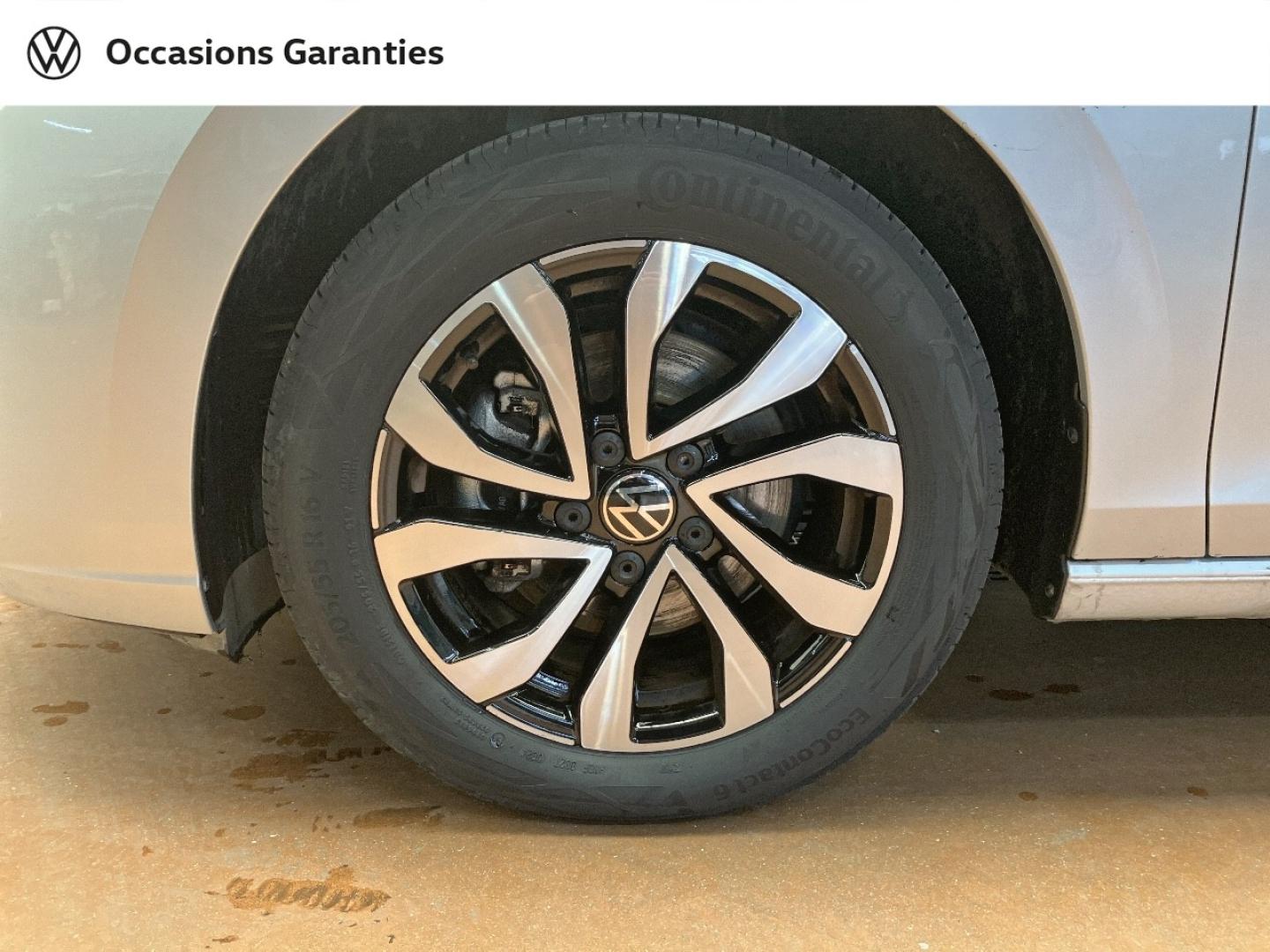 Voitures occasions VOLKSWAGEN GOLF Active Orvault