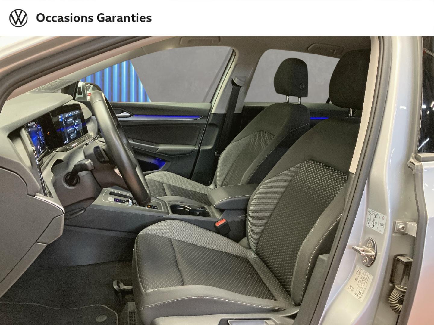 Voitures occasions VOLKSWAGEN GOLF Active Orvault