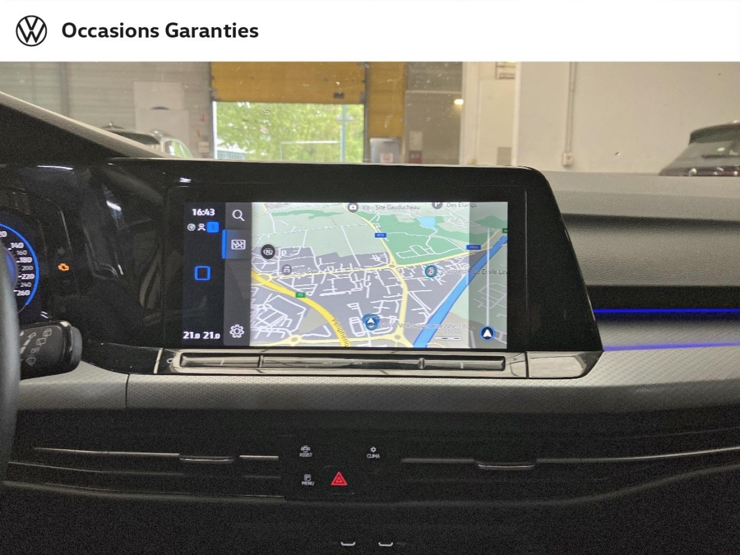 Voitures occasions VOLKSWAGEN GOLF Active Orvault