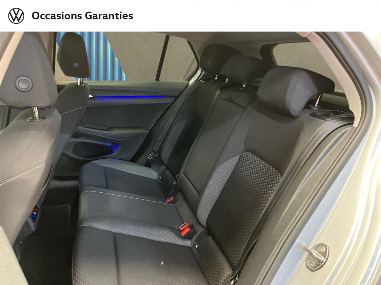 Voitures occasions VOLKSWAGEN GOLF Active Orvault