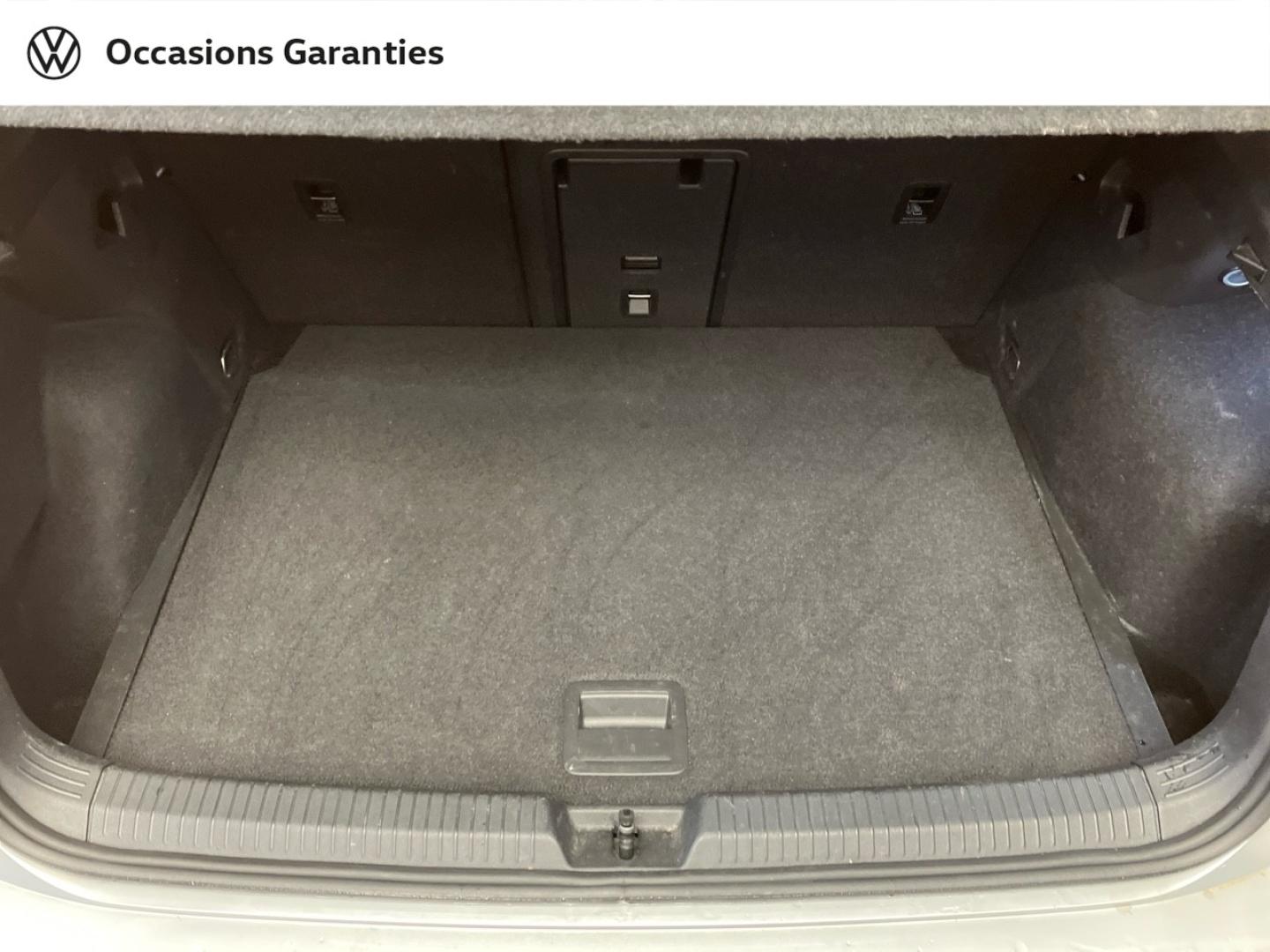 Voitures occasions VOLKSWAGEN GOLF Active Orvault