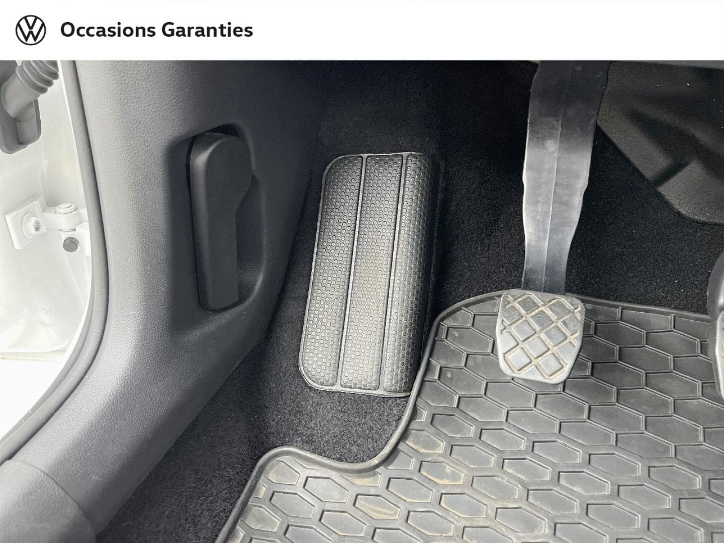 Voitures occasions VOLKSWAGEN up! Lounge Orvault