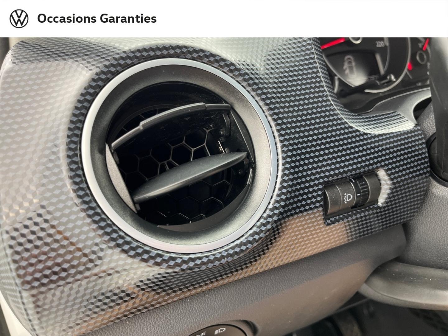 Voitures occasions VOLKSWAGEN up! Lounge Orvault