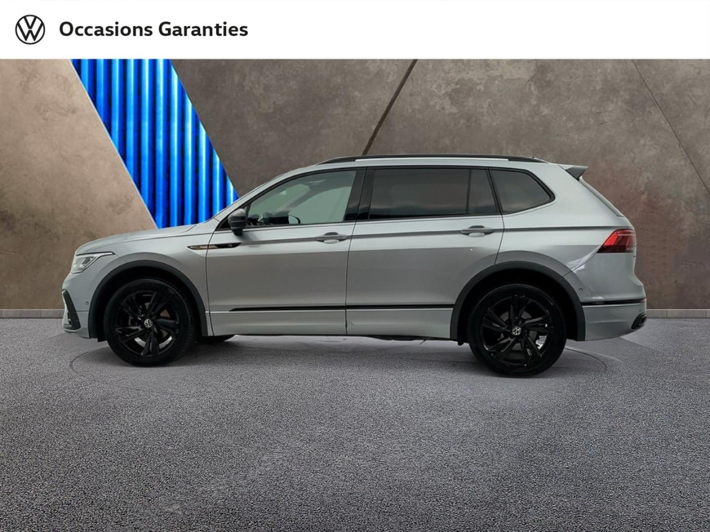 Voitures occasions VOLKSWAGEN TIGUAN ALLSPACE R-Line Orvault