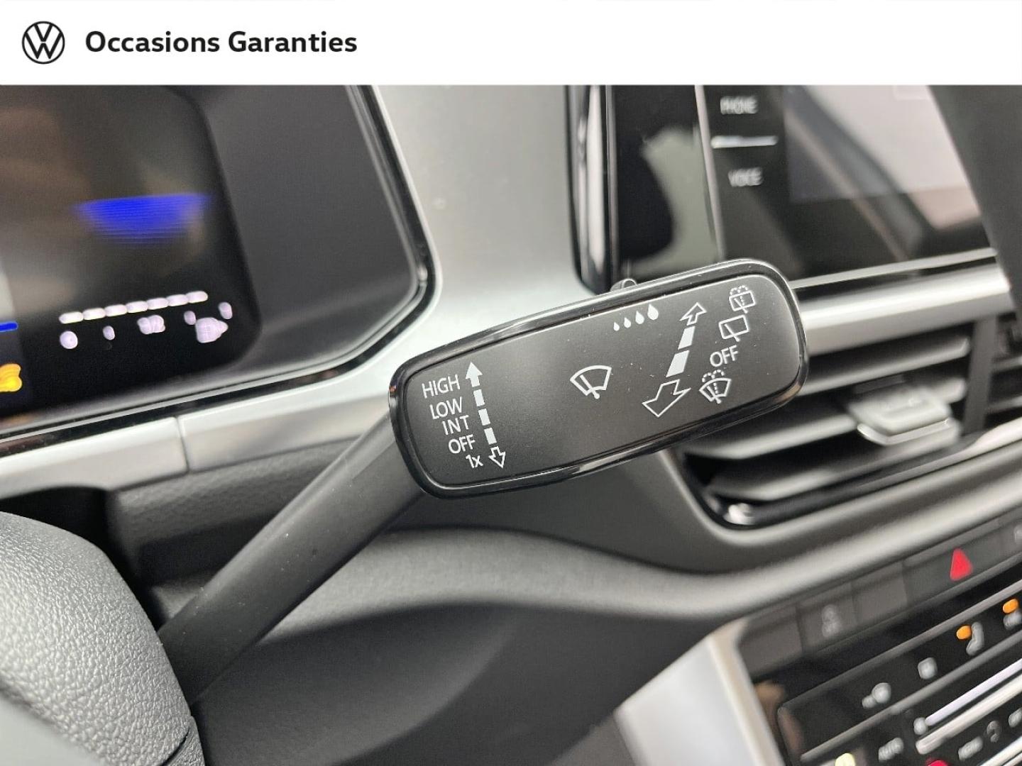 Voitures occasions VOLKSWAGEN T-ROC VW Edition Orvault