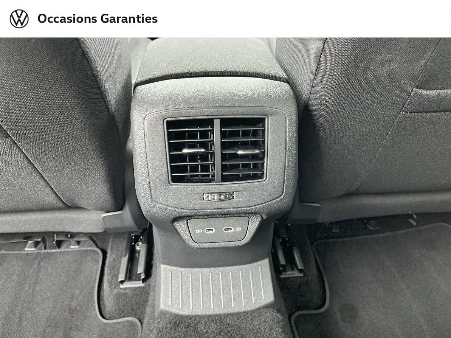 Voitures occasions VOLKSWAGEN T-ROC VW Edition Orvault