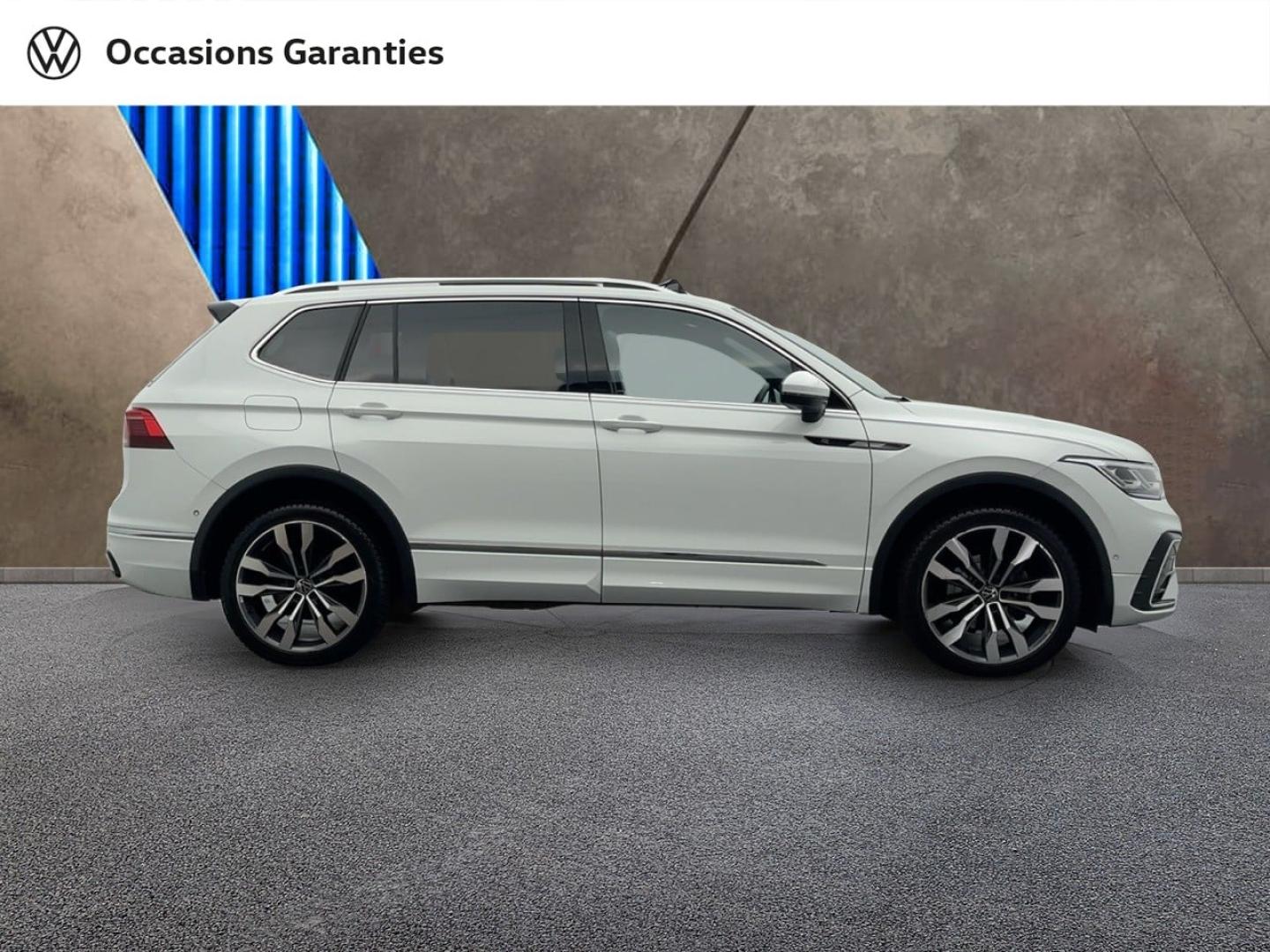 Voitures occasions VOLKSWAGEN TIGUAN ALLSPACE R-Line Orvault
