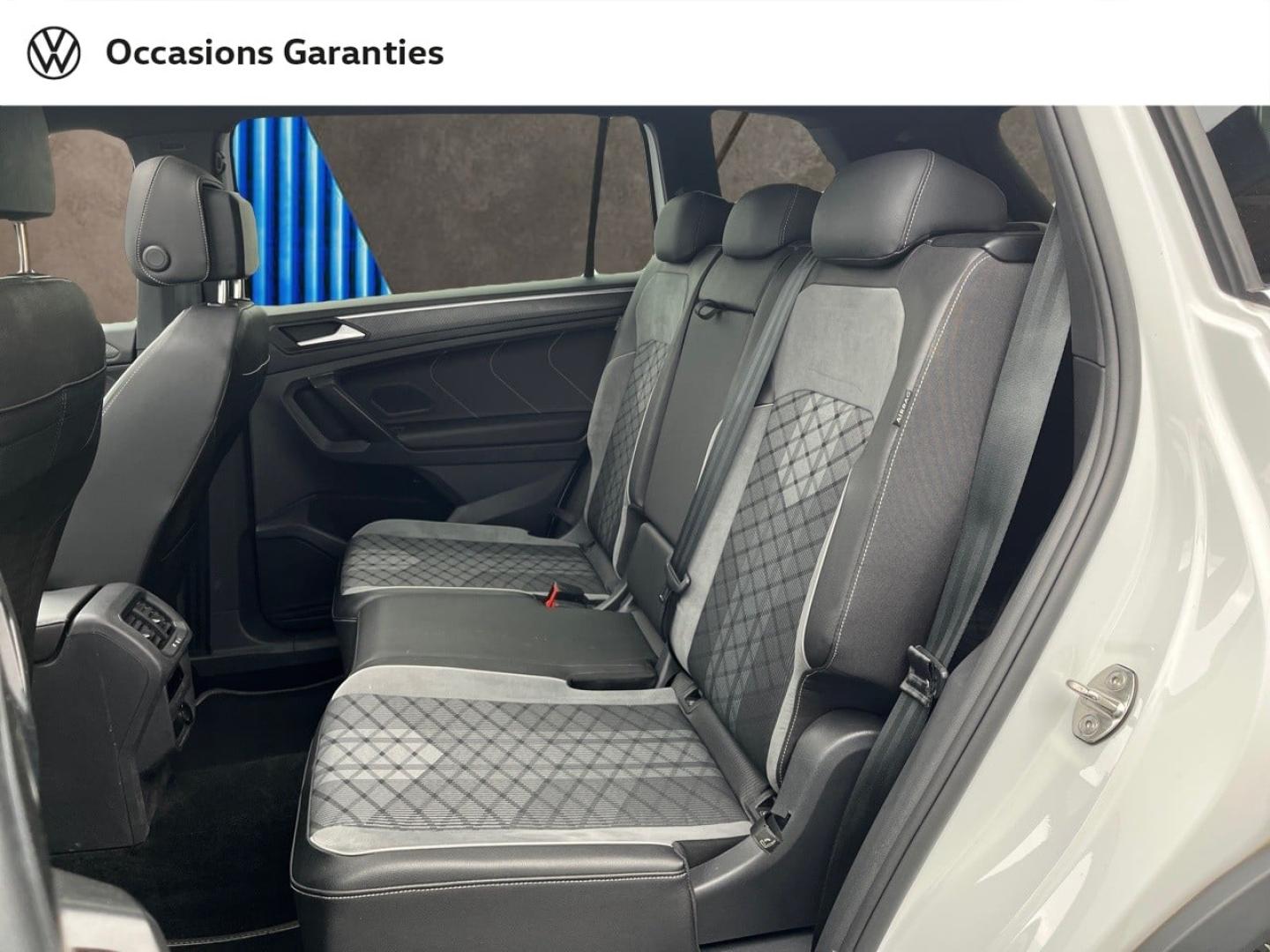 Voitures occasions VOLKSWAGEN TIGUAN ALLSPACE R-Line Orvault