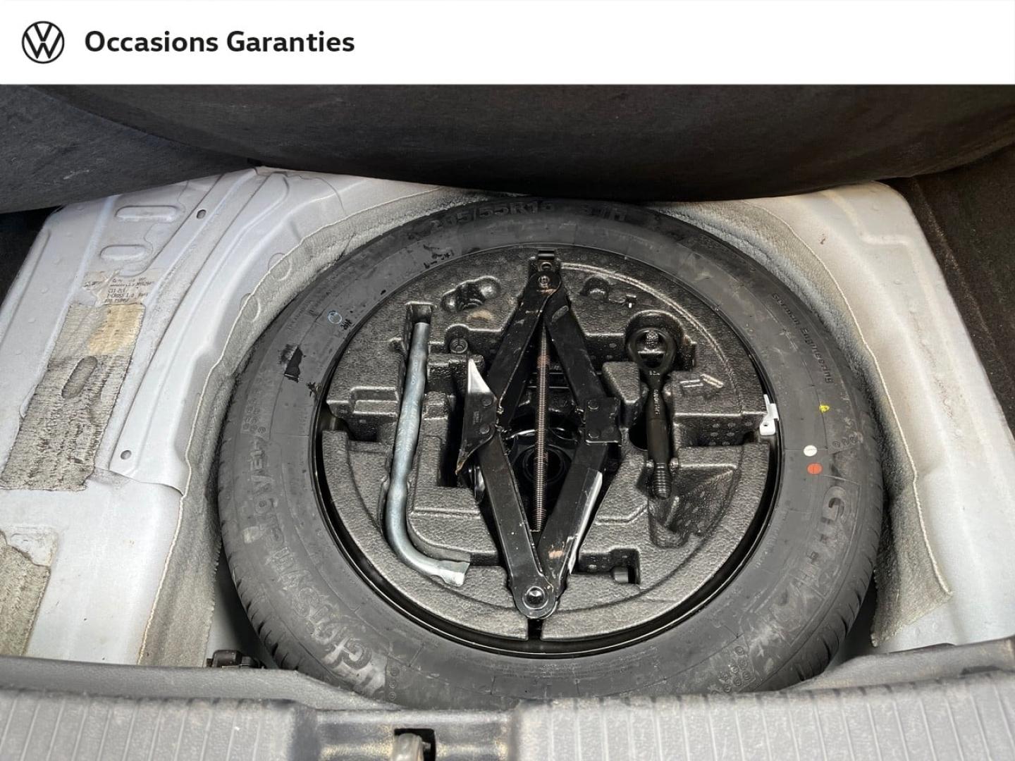 Voitures occasions VOLKSWAGEN T-CROSS Base Orvault