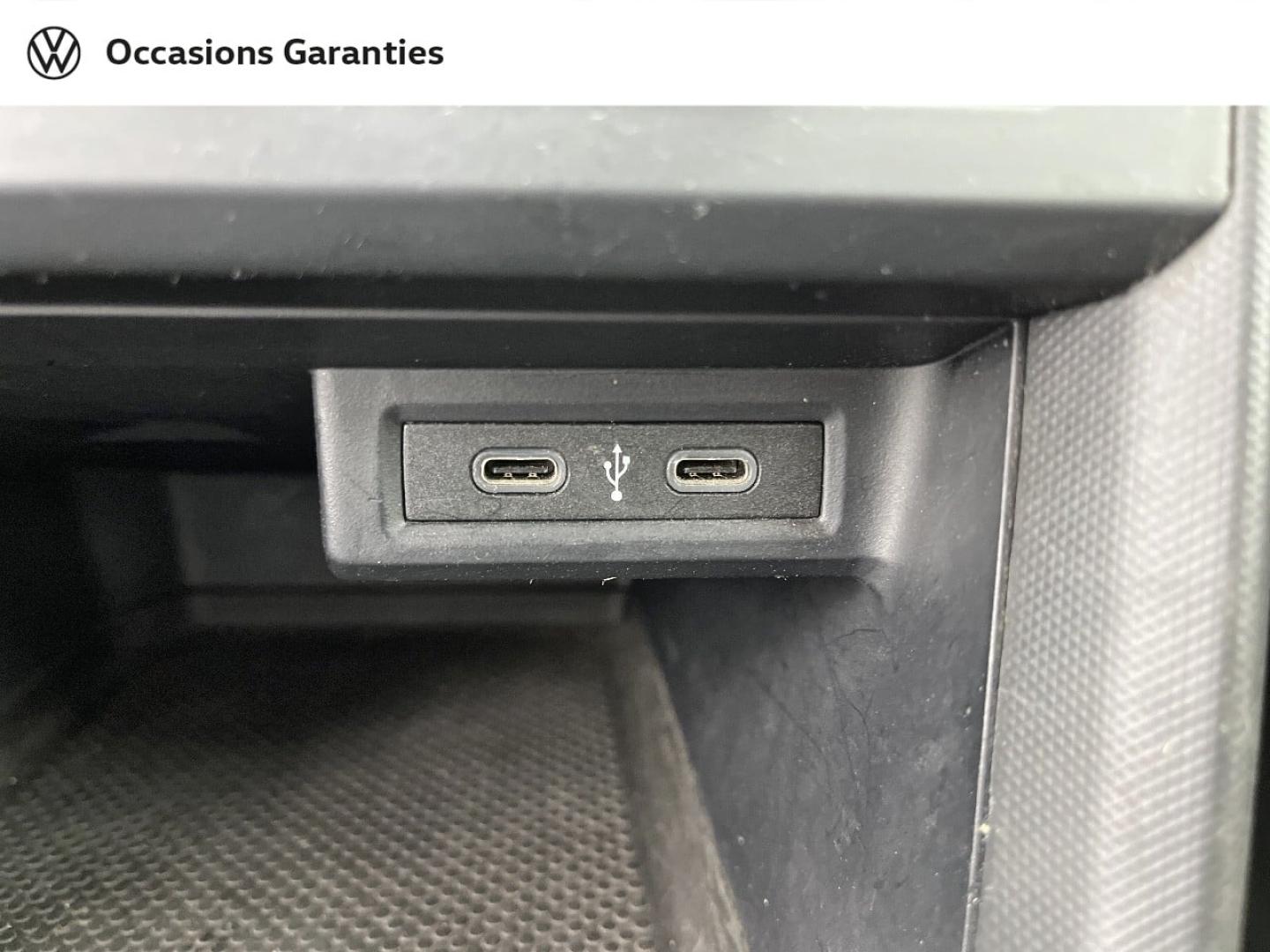 Voitures occasions VOLKSWAGEN T-CROSS Base Orvault