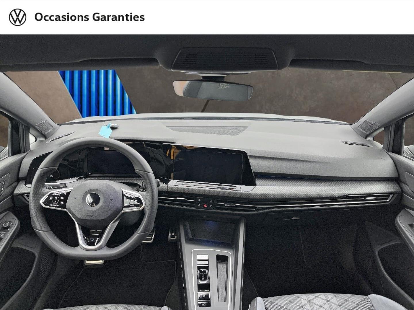 Voitures occasions VOLKSWAGEN GOLF R-Line Orvault