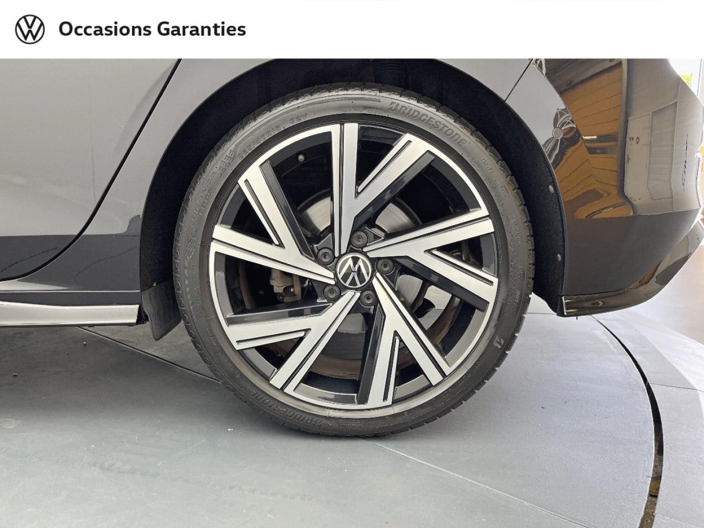 Voitures occasions VOLKSWAGEN GOLF R-Line Orvault