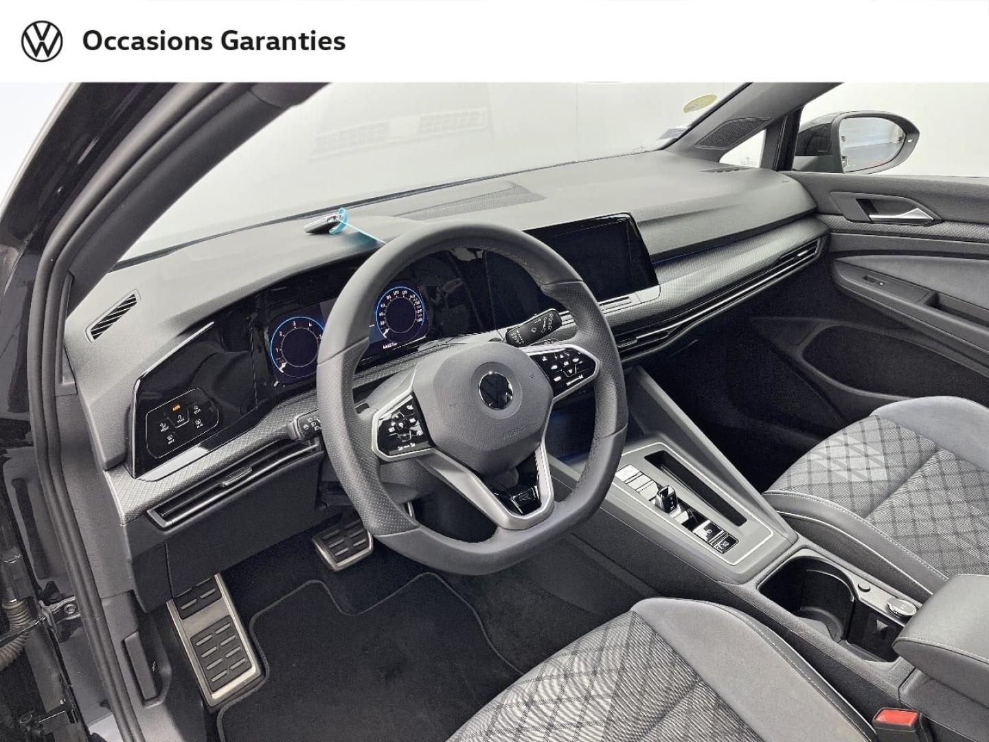 Voitures occasions VOLKSWAGEN GOLF R-Line Orvault