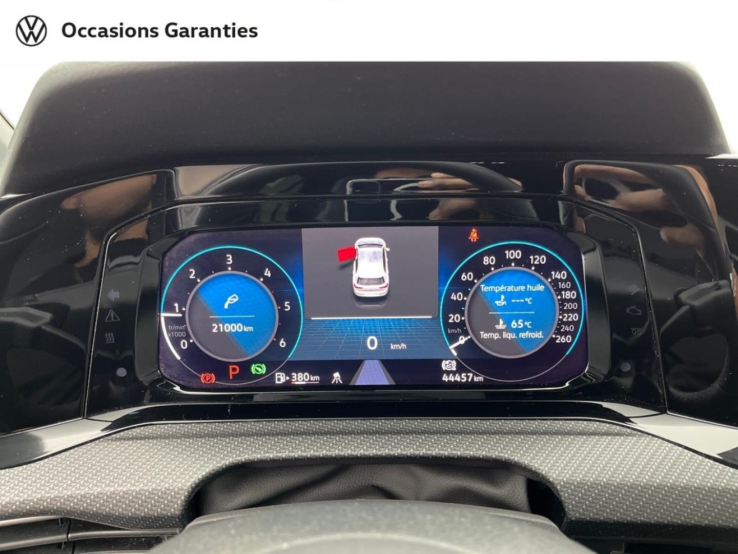 Voitures occasions VOLKSWAGEN GOLF R-Line Orvault