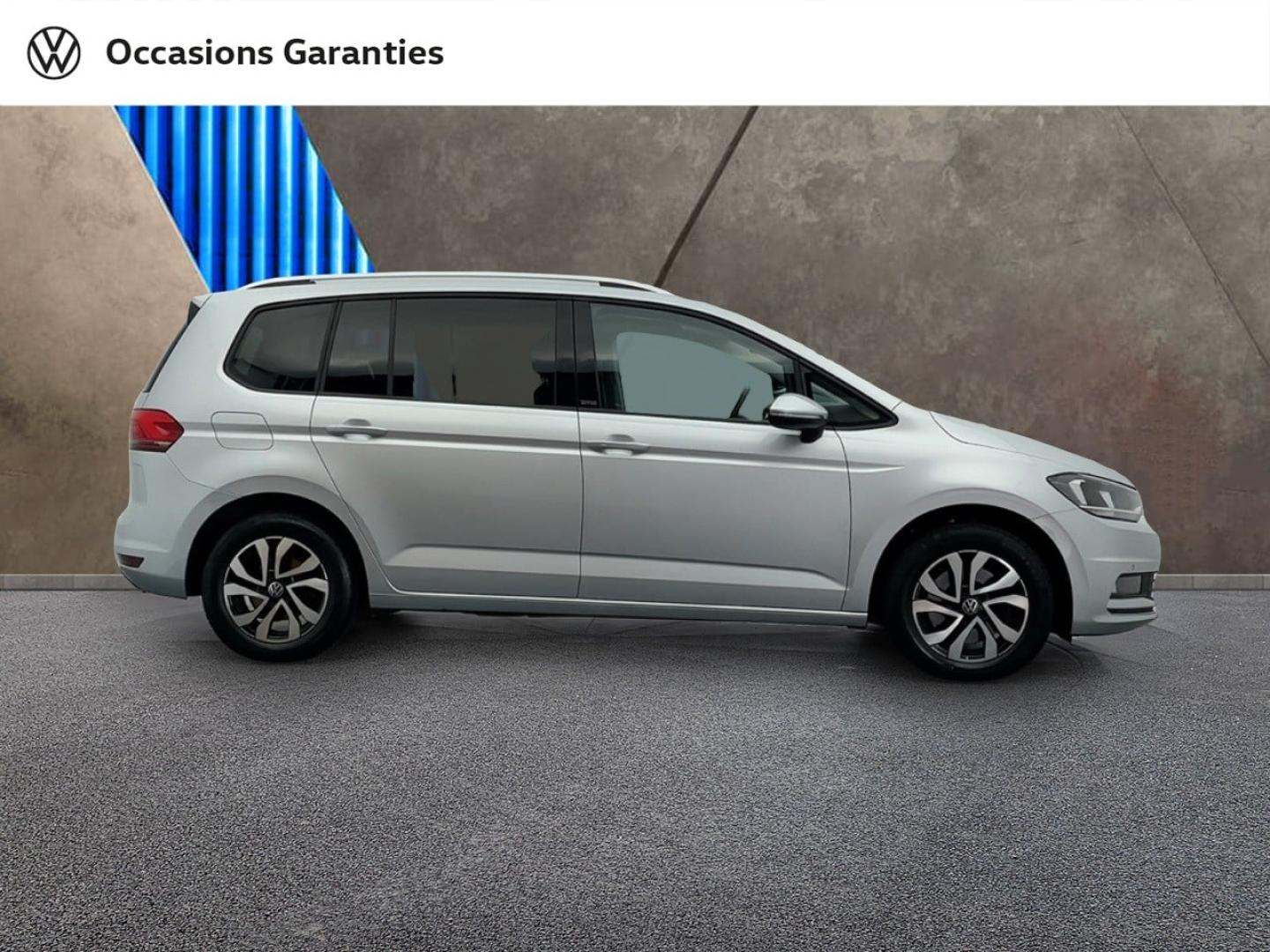 Voitures occasions VOLKSWAGEN TOURAN Active Orvault