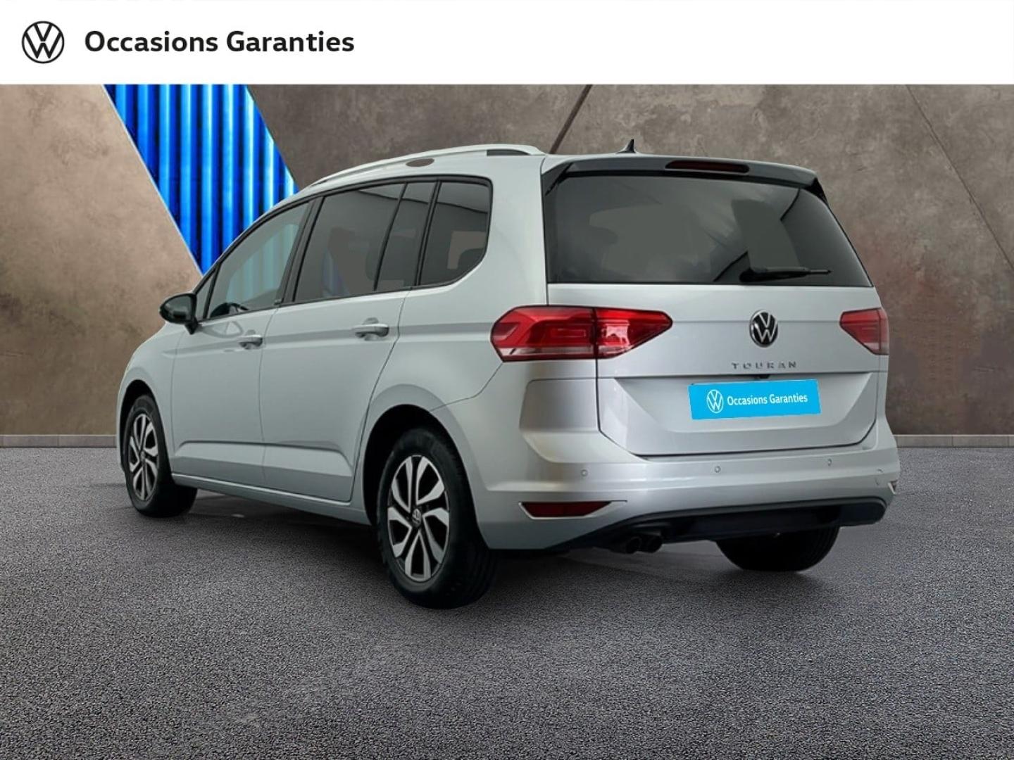 Voitures occasions VOLKSWAGEN TOURAN Active Orvault