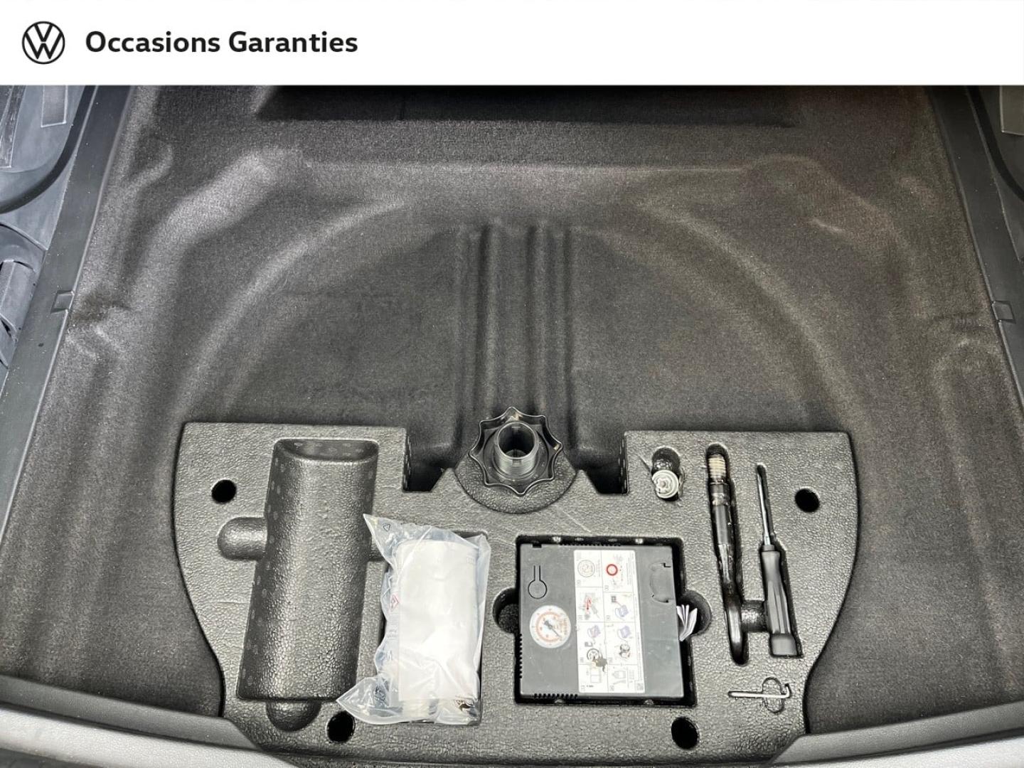 Voitures occasions VOLKSWAGEN TOURAN Active Orvault