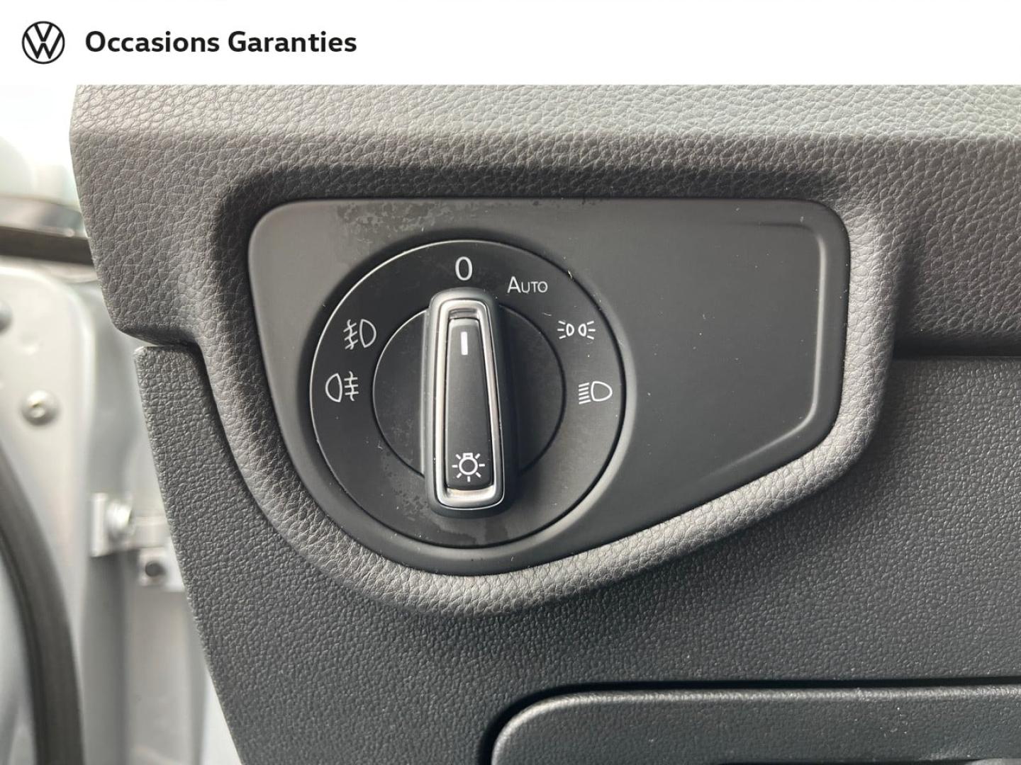 Voitures occasions VOLKSWAGEN TOURAN Active Orvault