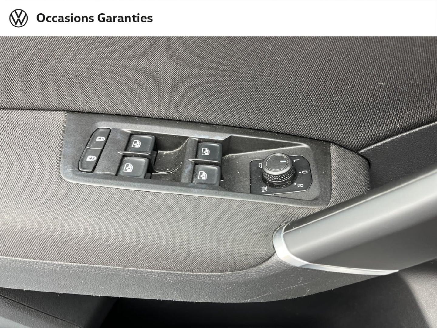 Voitures occasions VOLKSWAGEN TOURAN Active Orvault